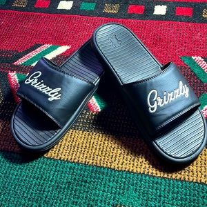 Grizzly Slip Ons